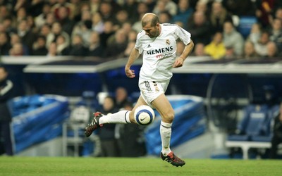 亚投国际热评-不放弃就有收获