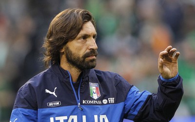 亚投国际动态-于帕梅卡诺这球商真着急